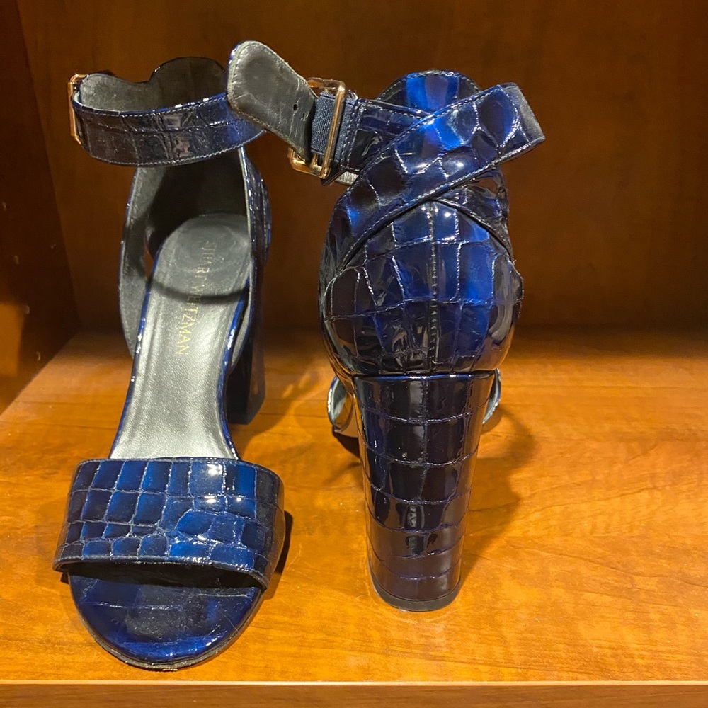 Stuart Weitzman Croco Pumps